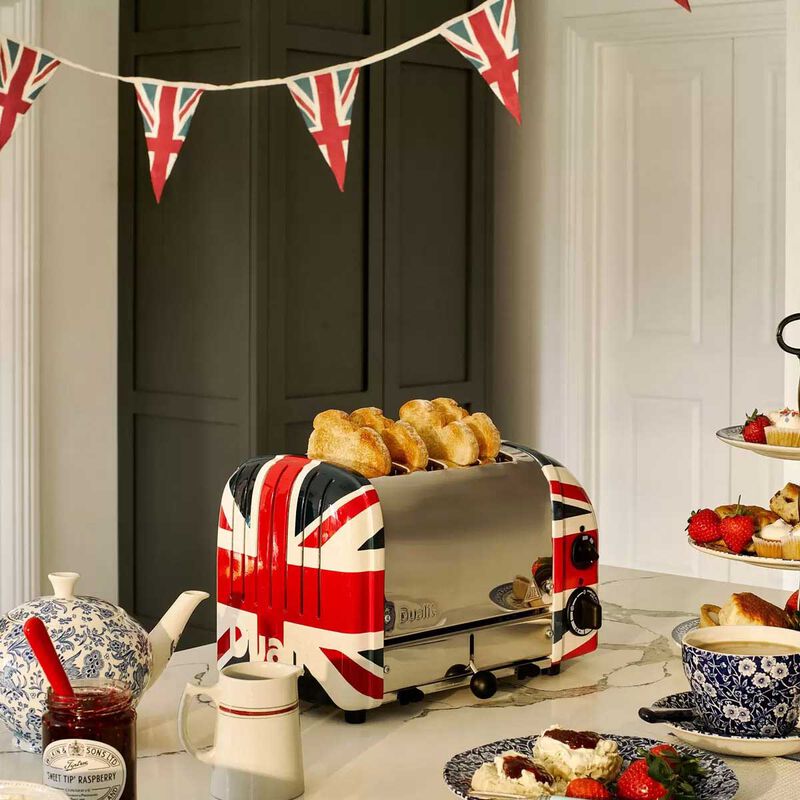 Dualit 4-Slice Toaster Union Jack image number 3